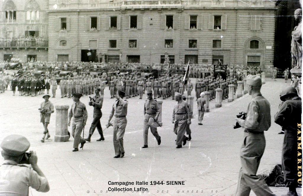 CAMPAGNE D ITALIE 1944 SIENNE  14 JUILLET   (3).JPG
